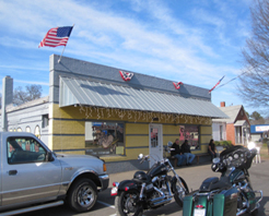 The Kickin' Pig Bar-B-Q photo